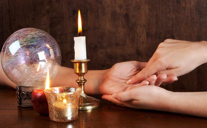  What do you need to know about Psychic Readings?